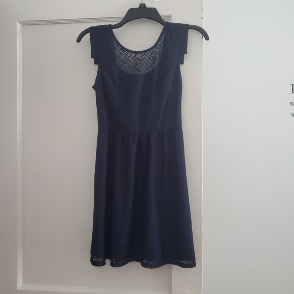 Dress - Picture 1 of 3